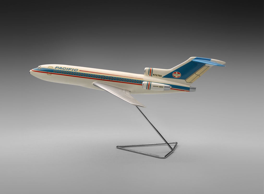 Pacific Air Lines Boeing 727 model aircraft