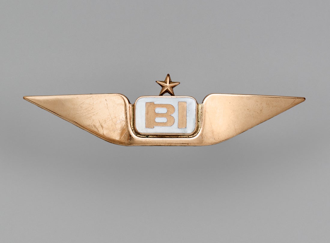 Braniff International Airways captain insignia