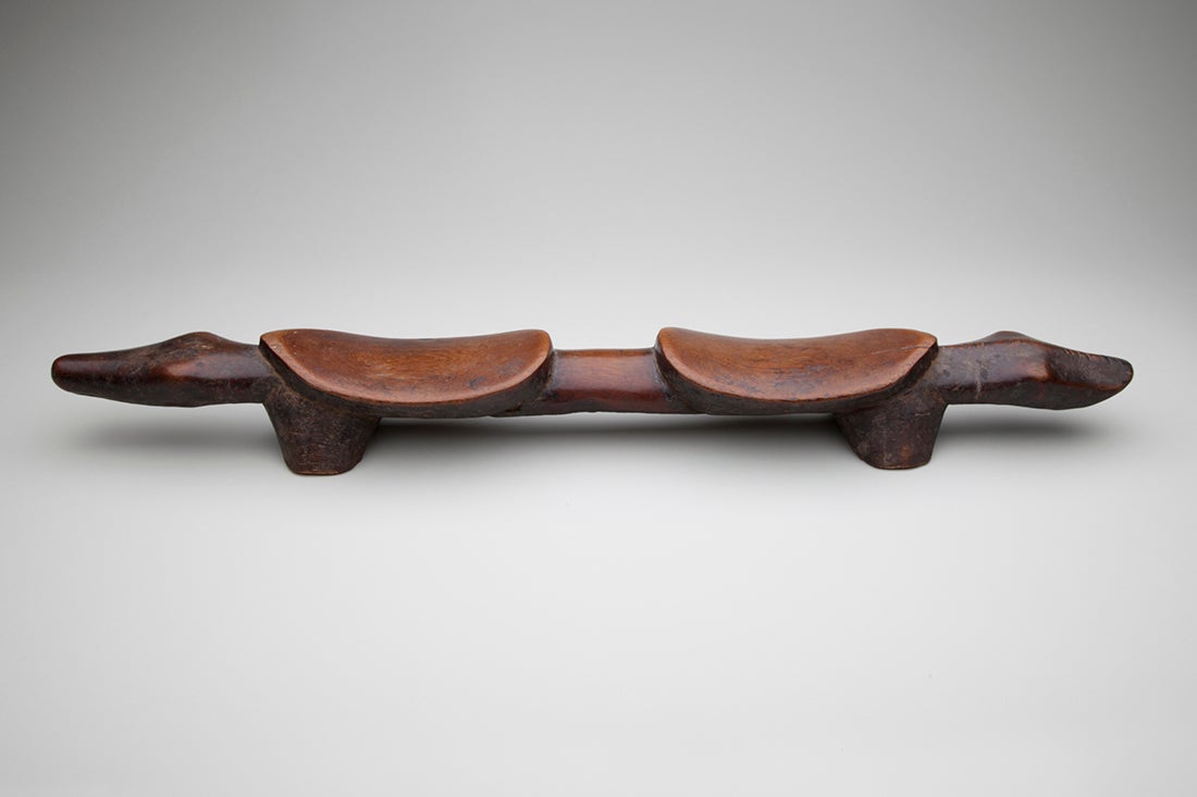 Double stool or headrest  20th century 