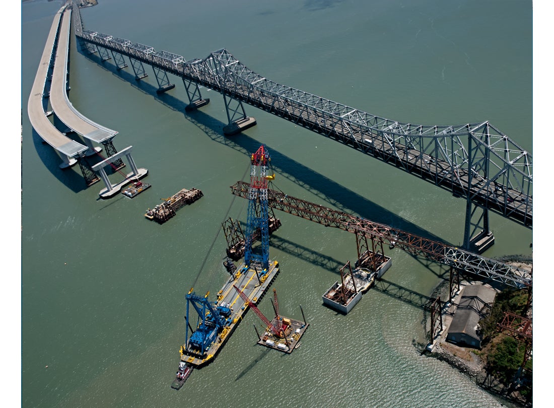 Lifter installs falsework east of Yerba Buena Island