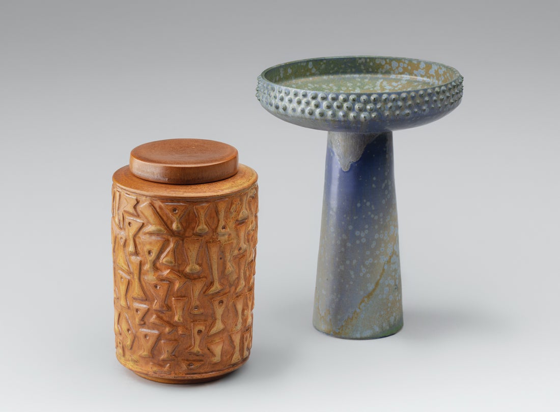 Lidded jar and Pedestal bowl; Laura Andreson 
