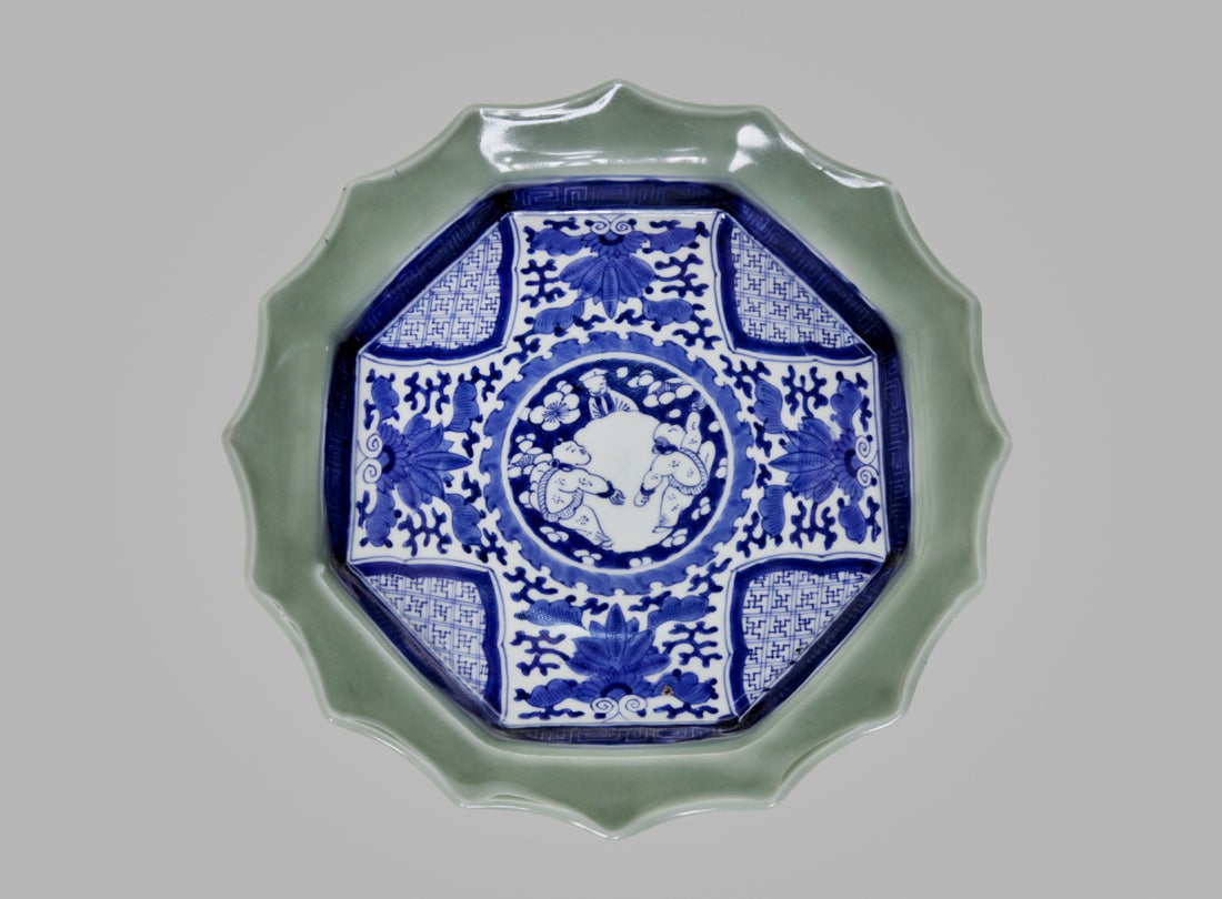 Large plate with scalloped rim  1800s