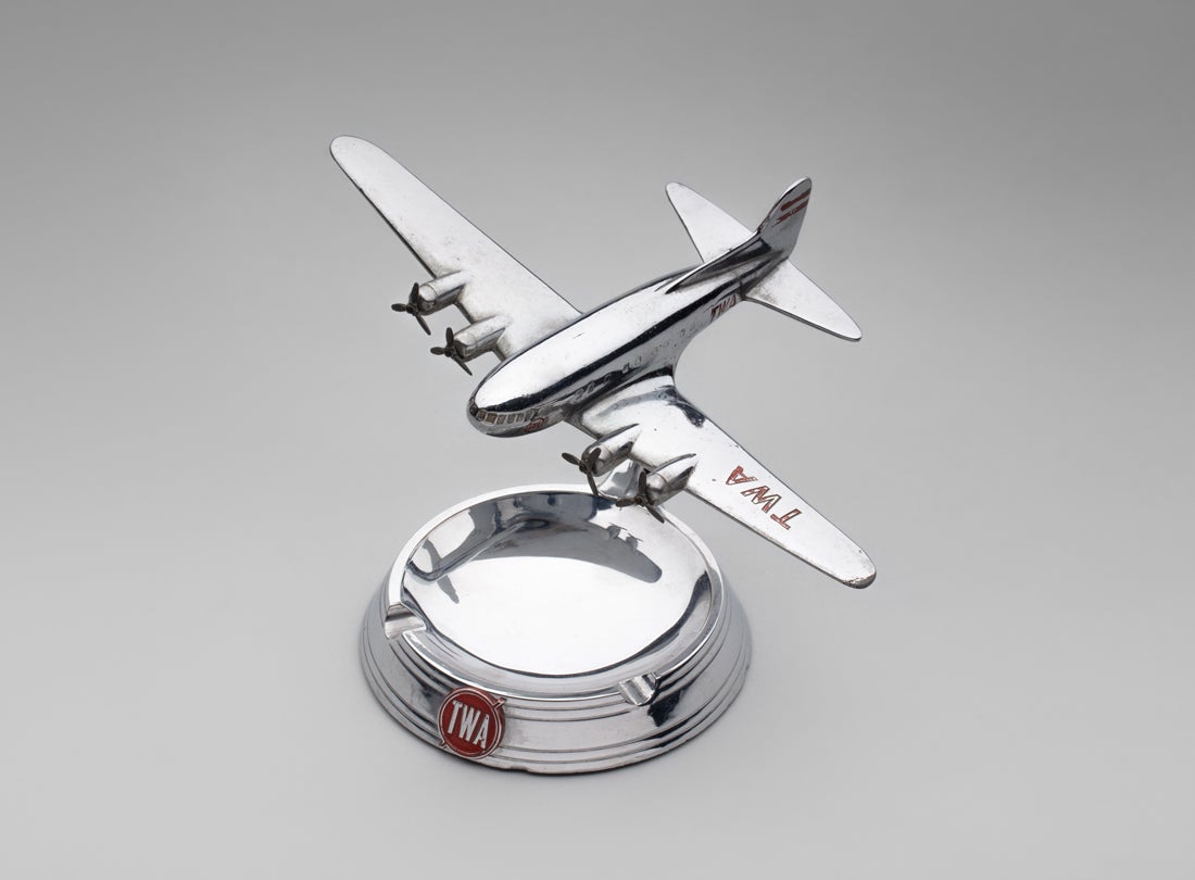TWA (Transcontinental & Western Air) Boeing 307 Stratoliner Airtray ashtray  c. 1939