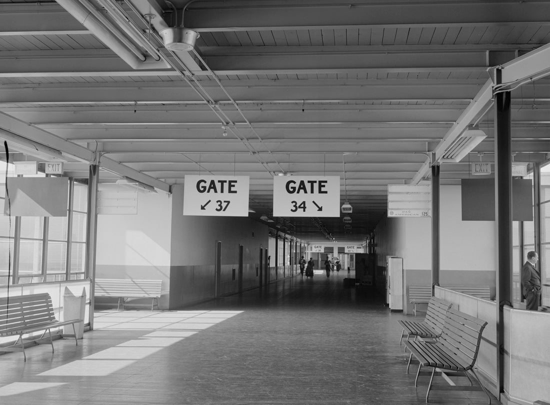 Concourse D, San Francisco International Airport terminal building  1959