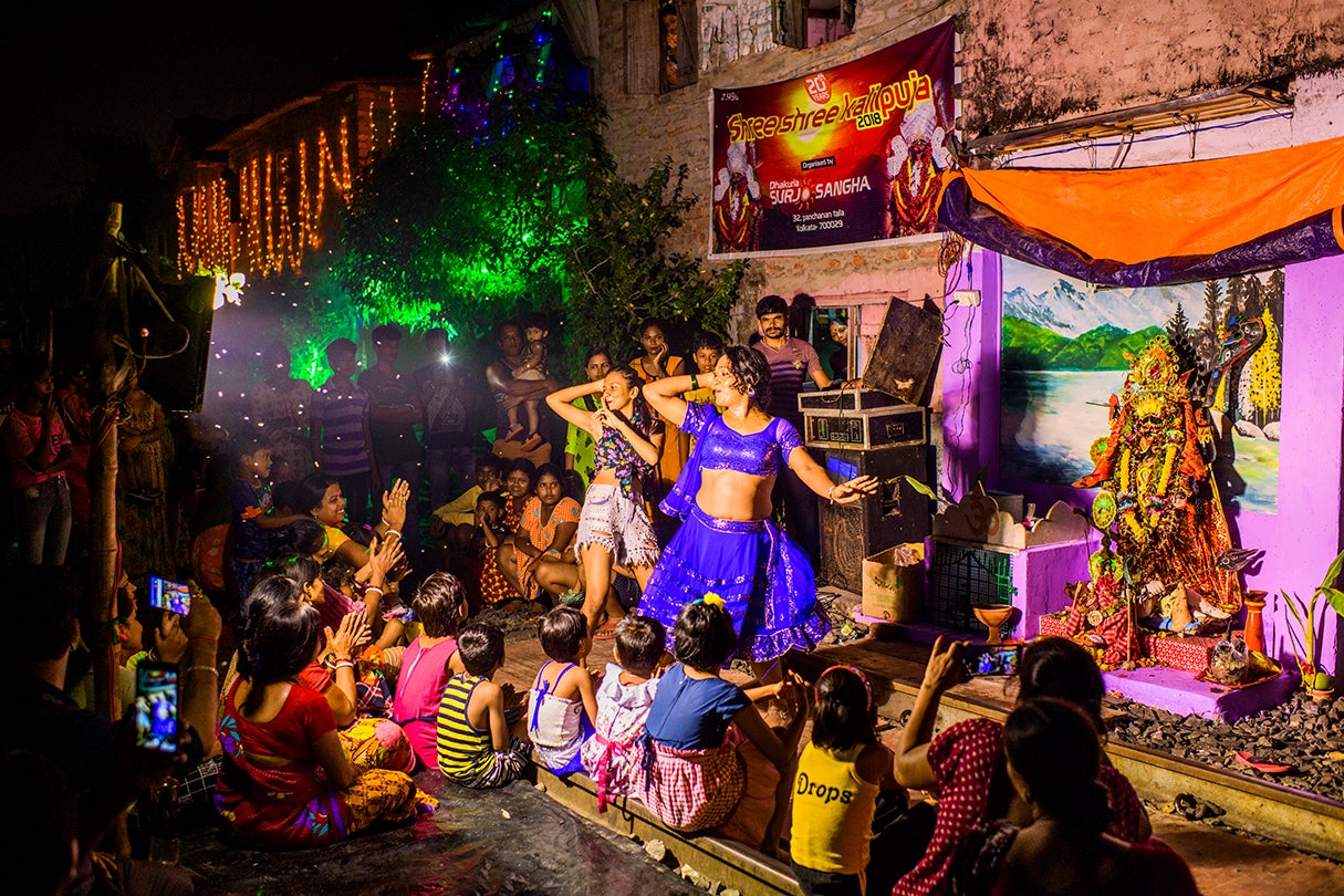 Dhakuria, Kolkata  2019