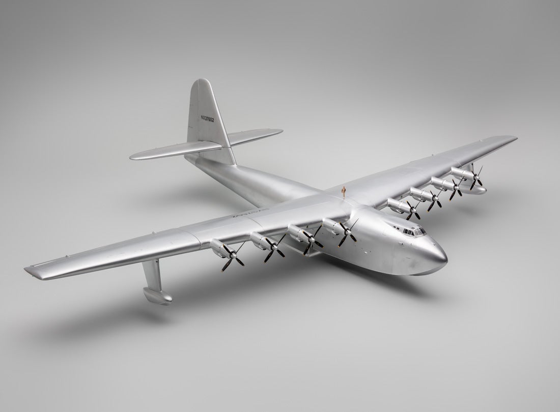 Hughes H-4 Hercules "Spruce Goose” flying boat military transport prototype model aircraft  2002