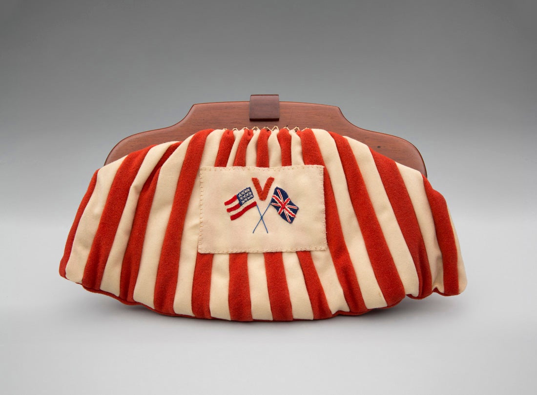 Victory purse c.1939–45