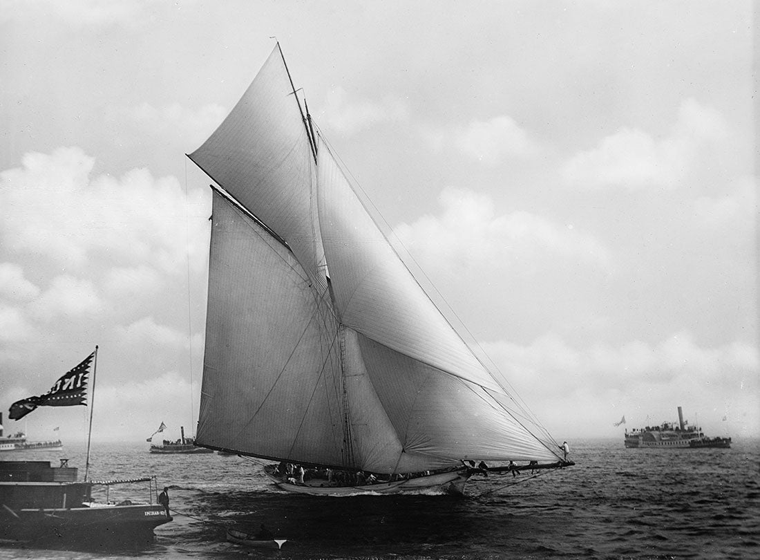 Volunteer turning S.H. [i.e. Sandy Hook] Lightship, Sept. 27  1887