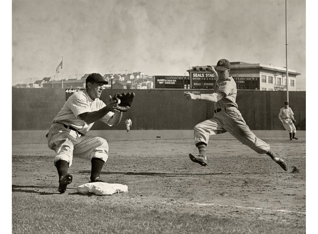 Seals and New York Giants in exhibition game at Seals Stadium 