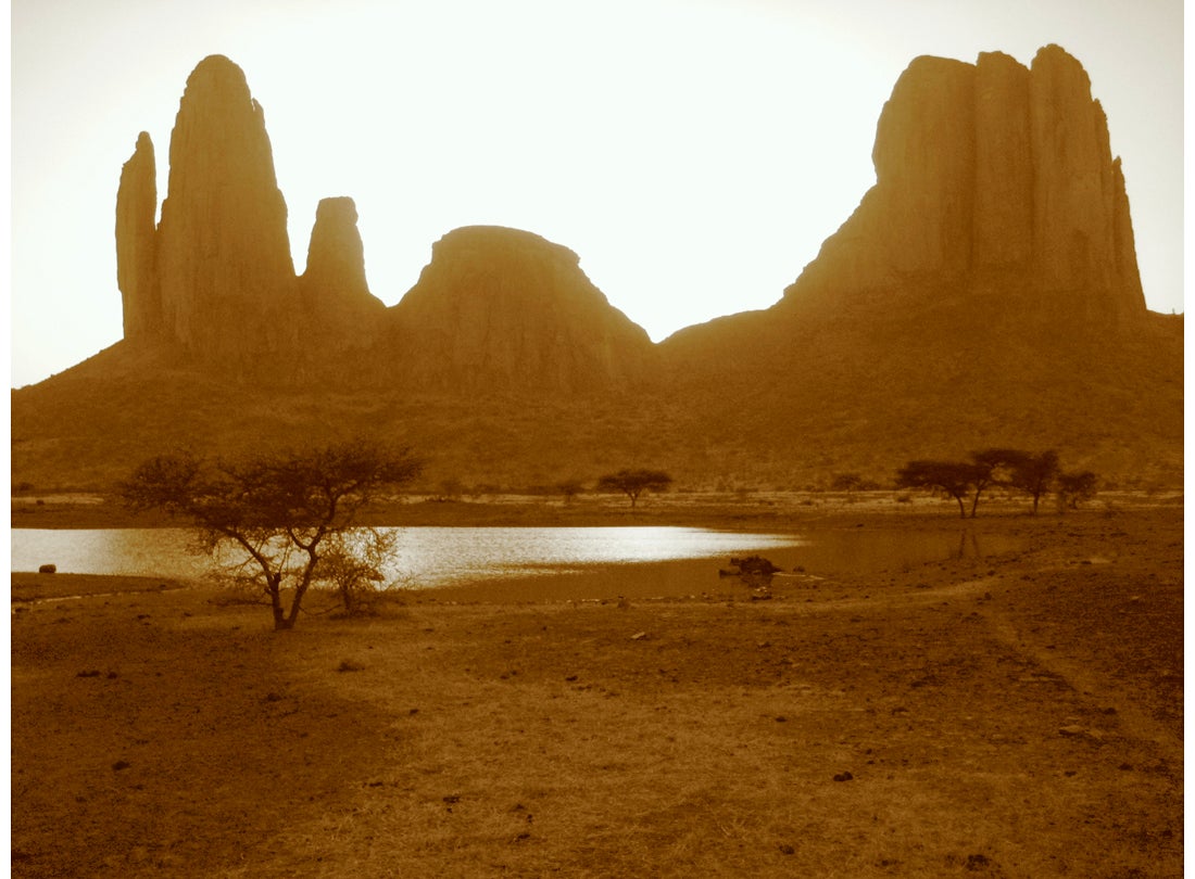 Main de Fatima, Republic of Mali