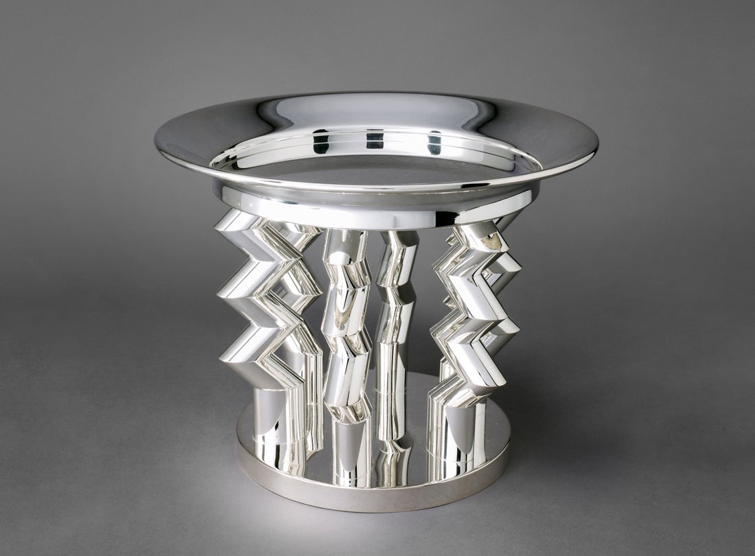 Murmansk centerpiece  1987 (designed 1982)