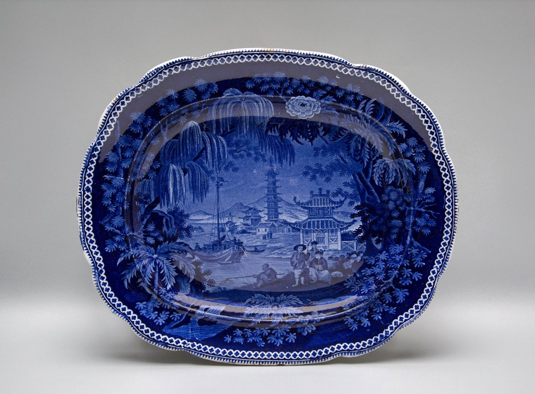 Platter depicting a Chinese scene  c. 1815–30s