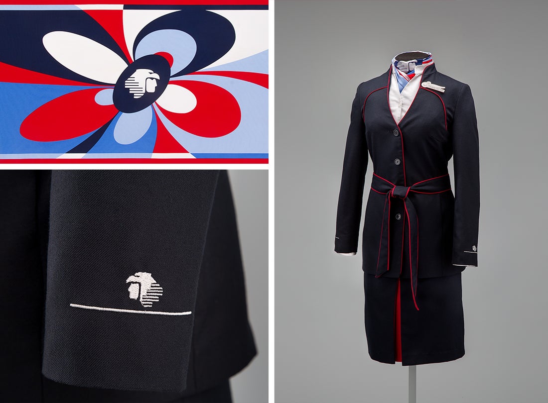 Aeroméxico female flight attendant uniform  2008