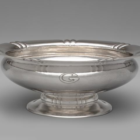 Centerpiece punch bowl  c. 1929–34