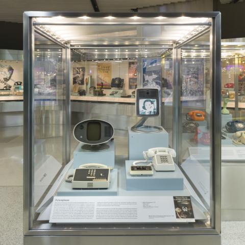SFO Museum Gallery Photo Give Me a Ring: Telephones Retrospective