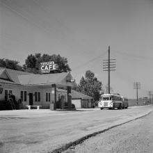 Rest stop between Louisville and Nashville  1943