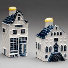 KLM Royal Dutch Airlines (Koninklijke Luchtvaart Maatschappij) Bols gin Delftware containers  1980s