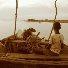 Pilot, Niger River, Republic of Mali
