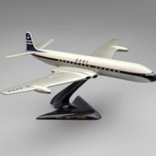 BOAC (British Overseas Airways Corporation) de Havilland DH-106 Comet 4 model aircraft  late 1950s