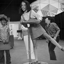 Momentum Machine  1975