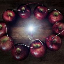 Electricity from a Ring of Apples  2013