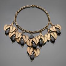 Leaf necklace 