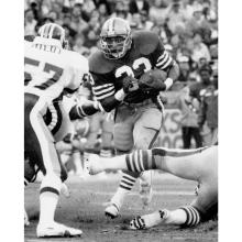 Running back Roger Craig rushes during a 37-31 victory over Washington at Candlestick Park  September 10, 1984