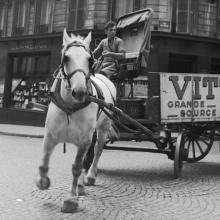 Vittel Horse Wagon, Paris, France