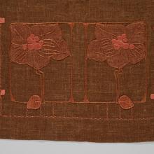 Magnolias table scarf  c. 1910