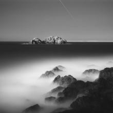 Sutro View #16  2009 Kenneth Leaf archival pigment print Courtesy of the artist L2013.3201.006