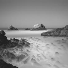 Sutro View #5  2008 Kenneth Leaf archival pigment print Courtesy of the artist L2013.3201.008