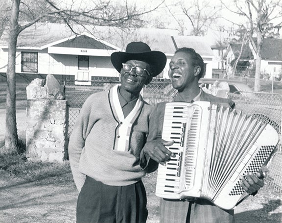 Cousins Lightnin’ Hopkins and Clifton Chenier  1965 Photograph: Chris Strachwitz Courtesy of Chris Strachwitz and/or the Arhoolie Foundation R2018.1101.180